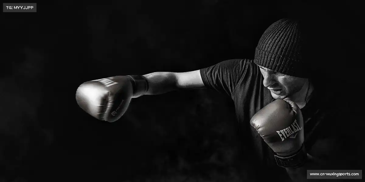 五星体育直播——🏸💥 扣杀绝技，一锤定音！